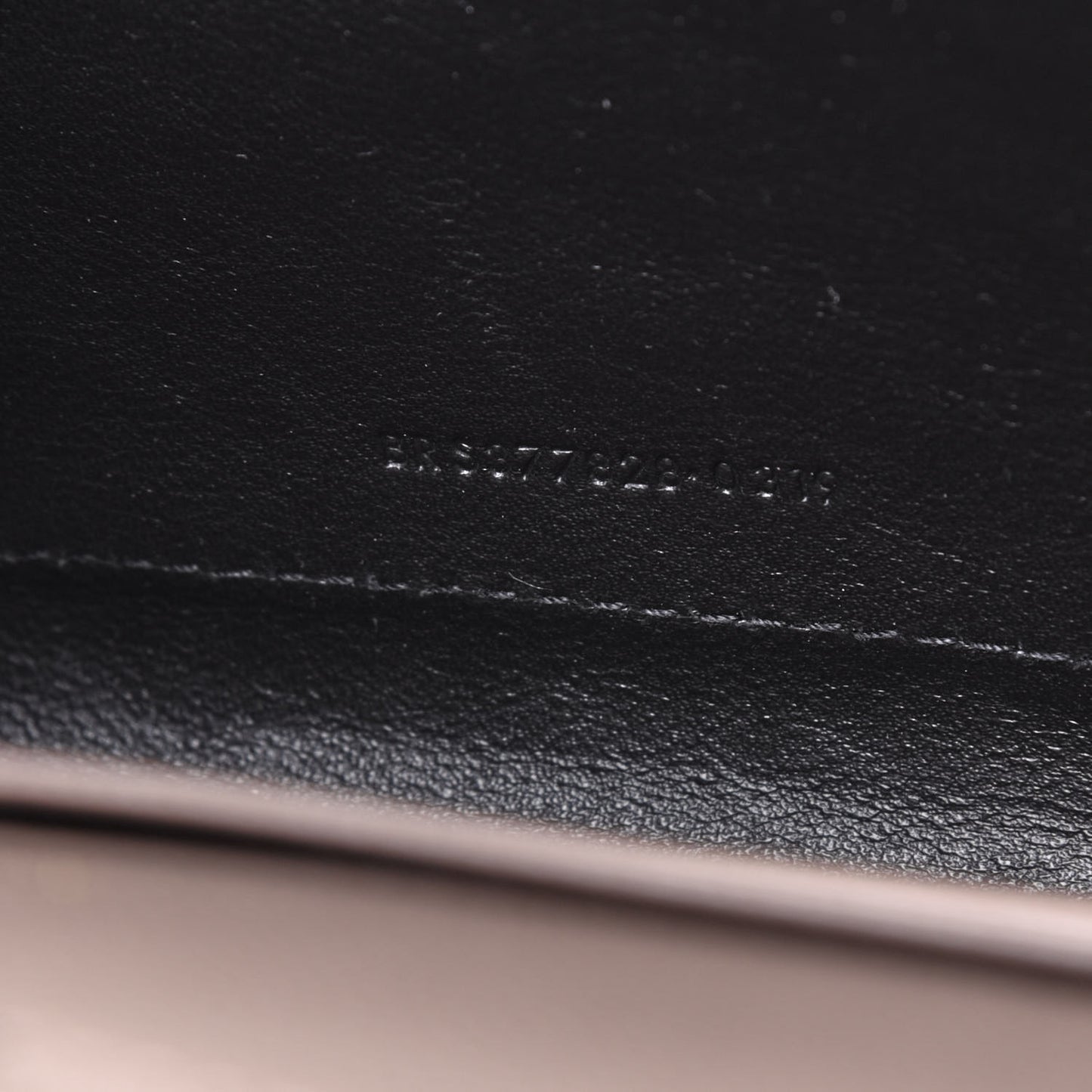 Grain De Poudre Matelasse Chevron Monogram Chain Wallet Fard