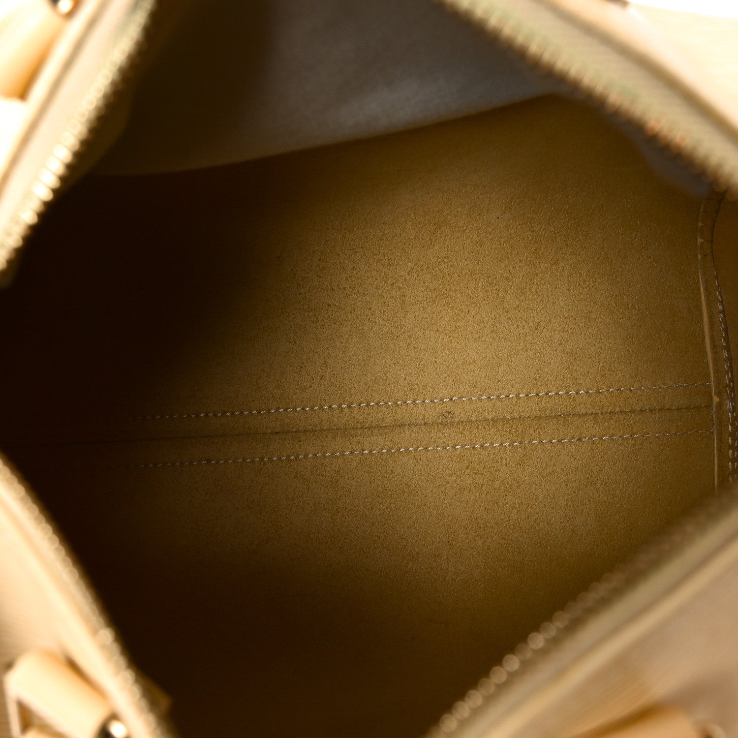 Louis Vuitton Epi Speedy 25 Vanilla 4 of 9