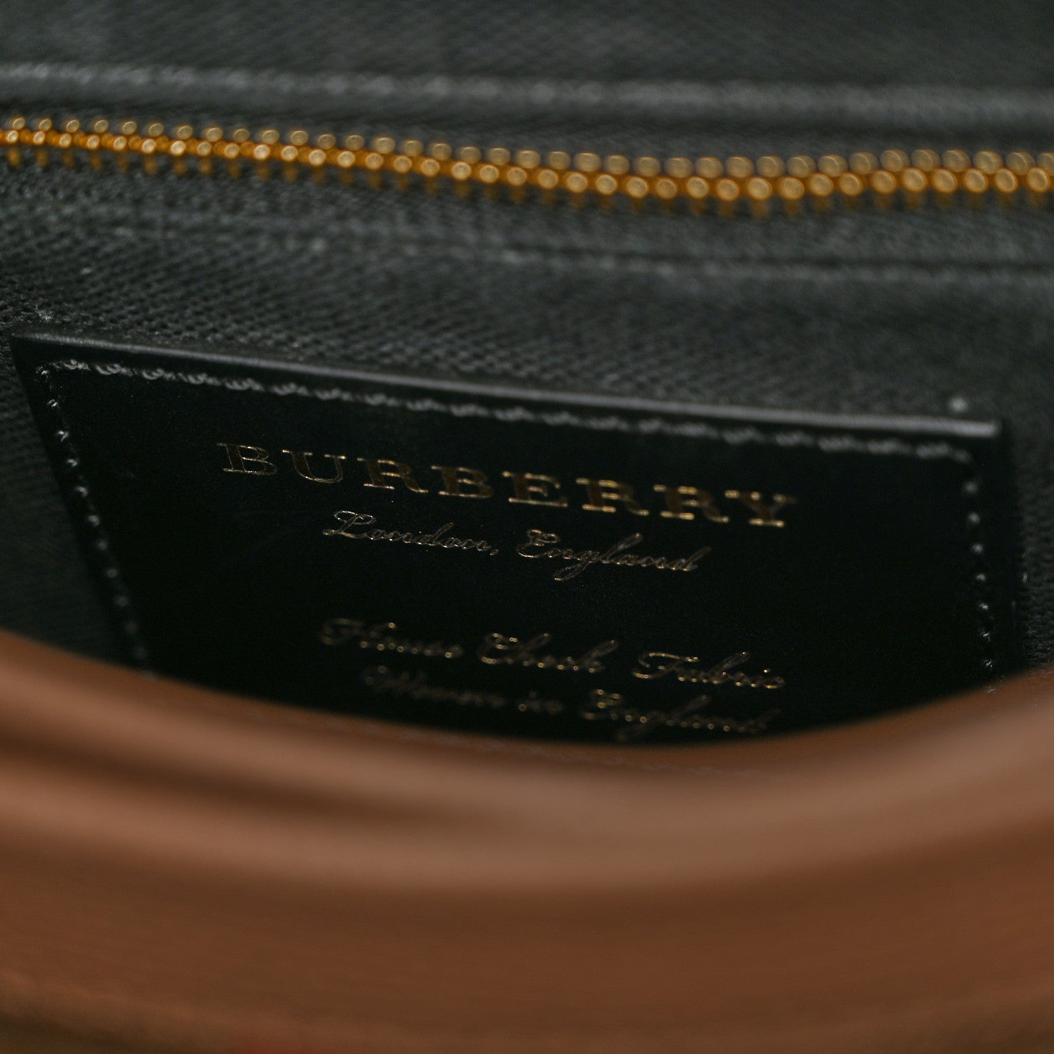 Burberry Derby Calfskin House Check Small Camberley Dark Sand 6 of 9