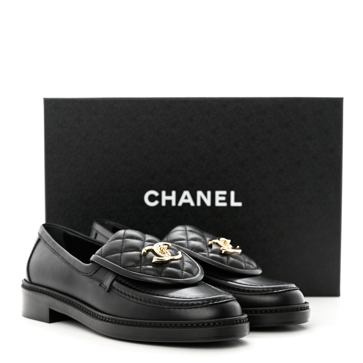 Lambskin Quilted CC Turnlock Loafers 37 Black