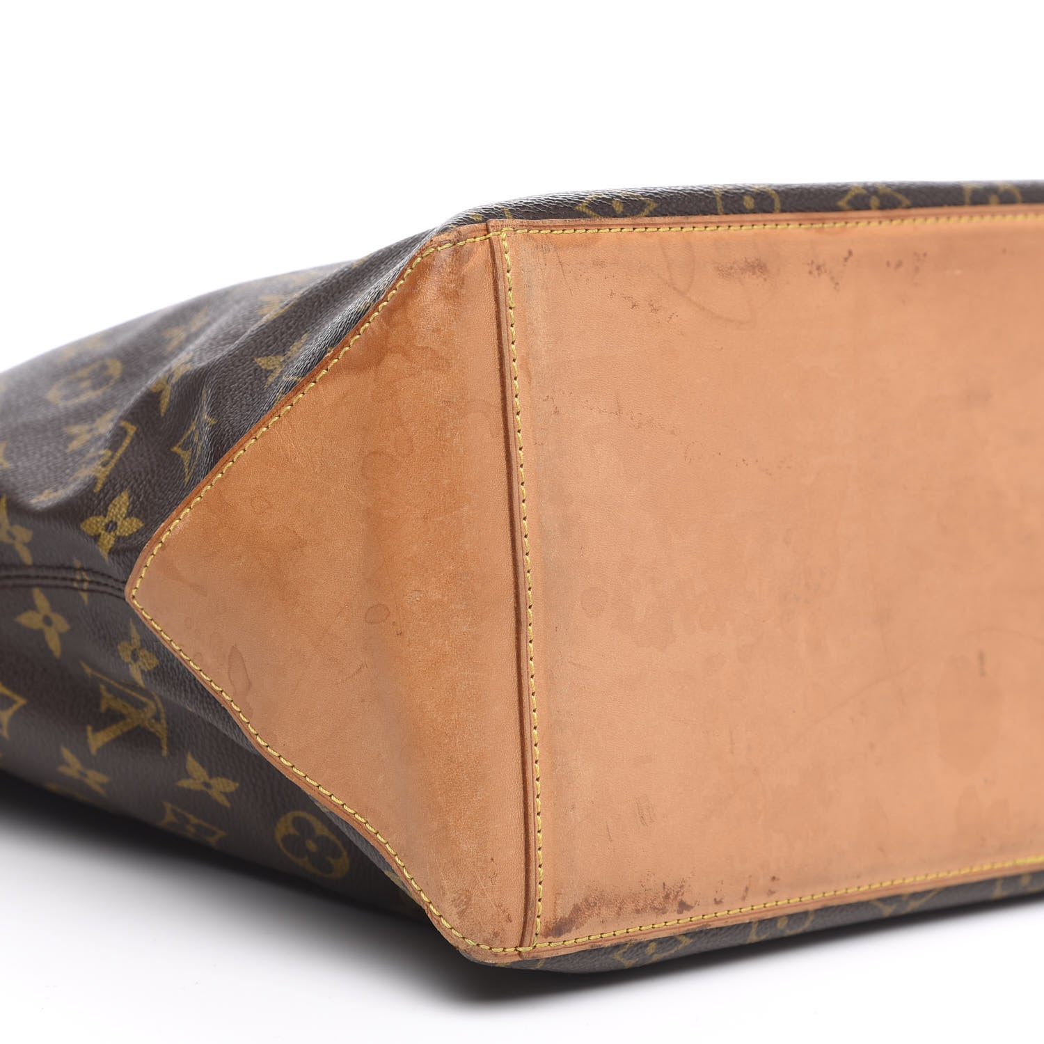 Louis Vuitton Monogram Cabas Mezzo 9 of 14