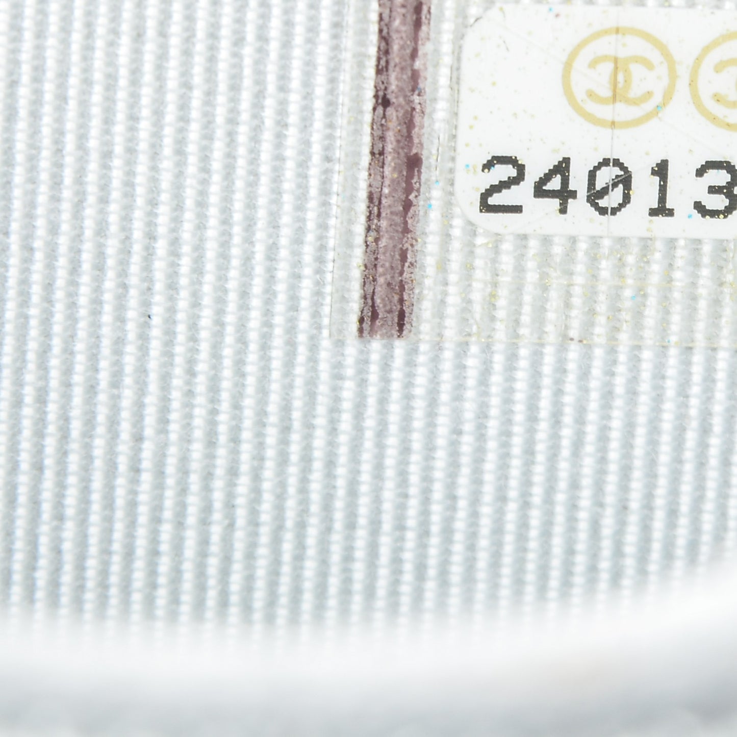 Metallic Caviar Quilted Zip Coin Purse Silver