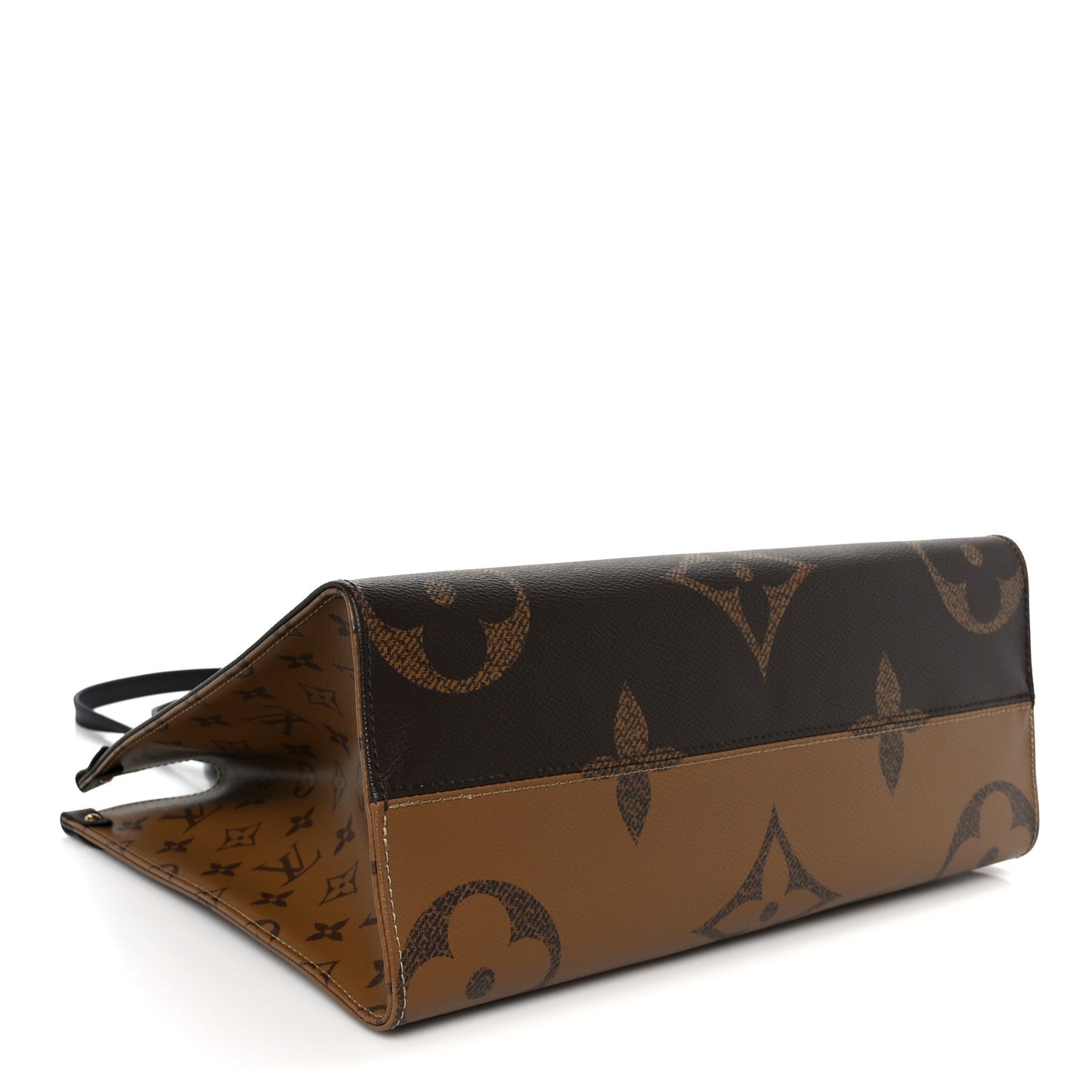 Reverse Monogram Giant Onthego MM