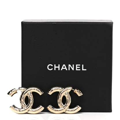Chanel Metal Large CC Earrings Light Gold 5 of 5