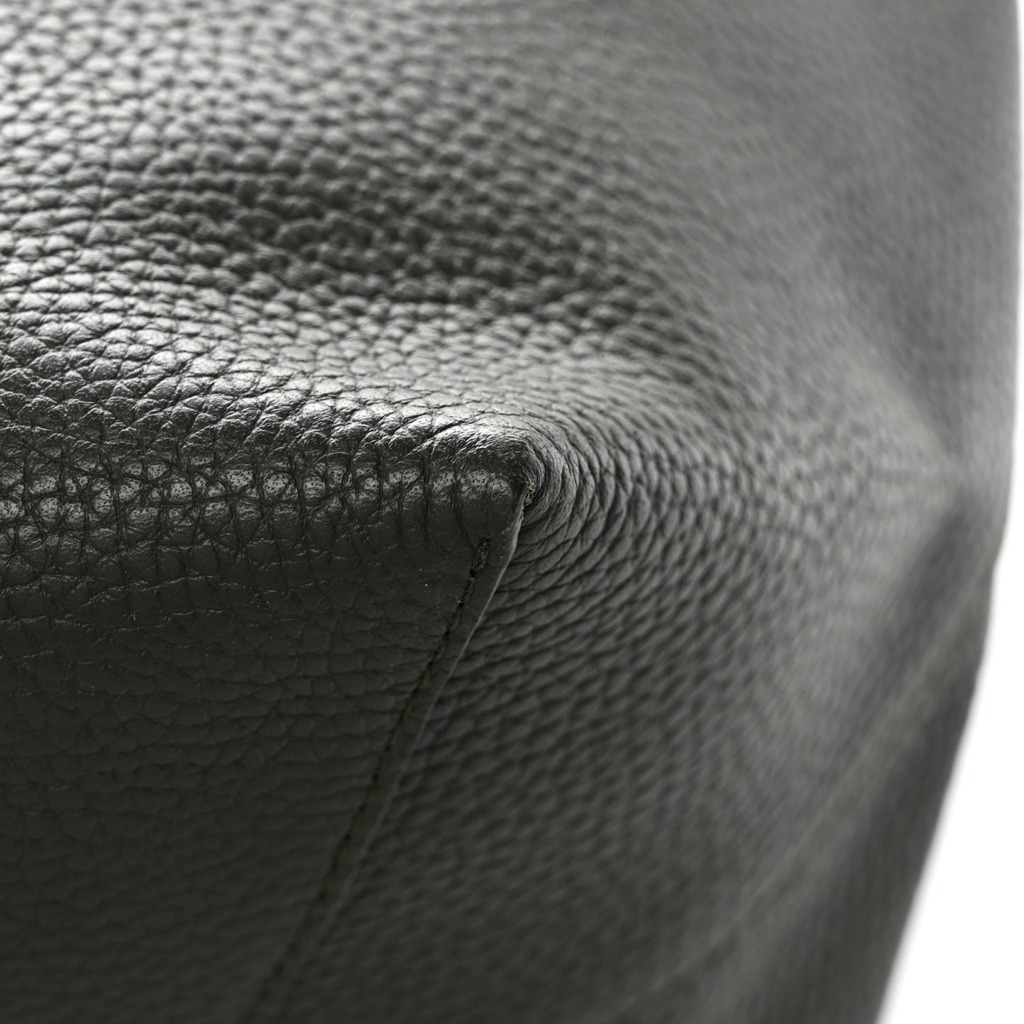 Pebbled Calfskin Everyday Cabas Seaweed