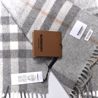 Burberry Cashmere Giant Check Fringe Scarf Light Grey 3 of 3