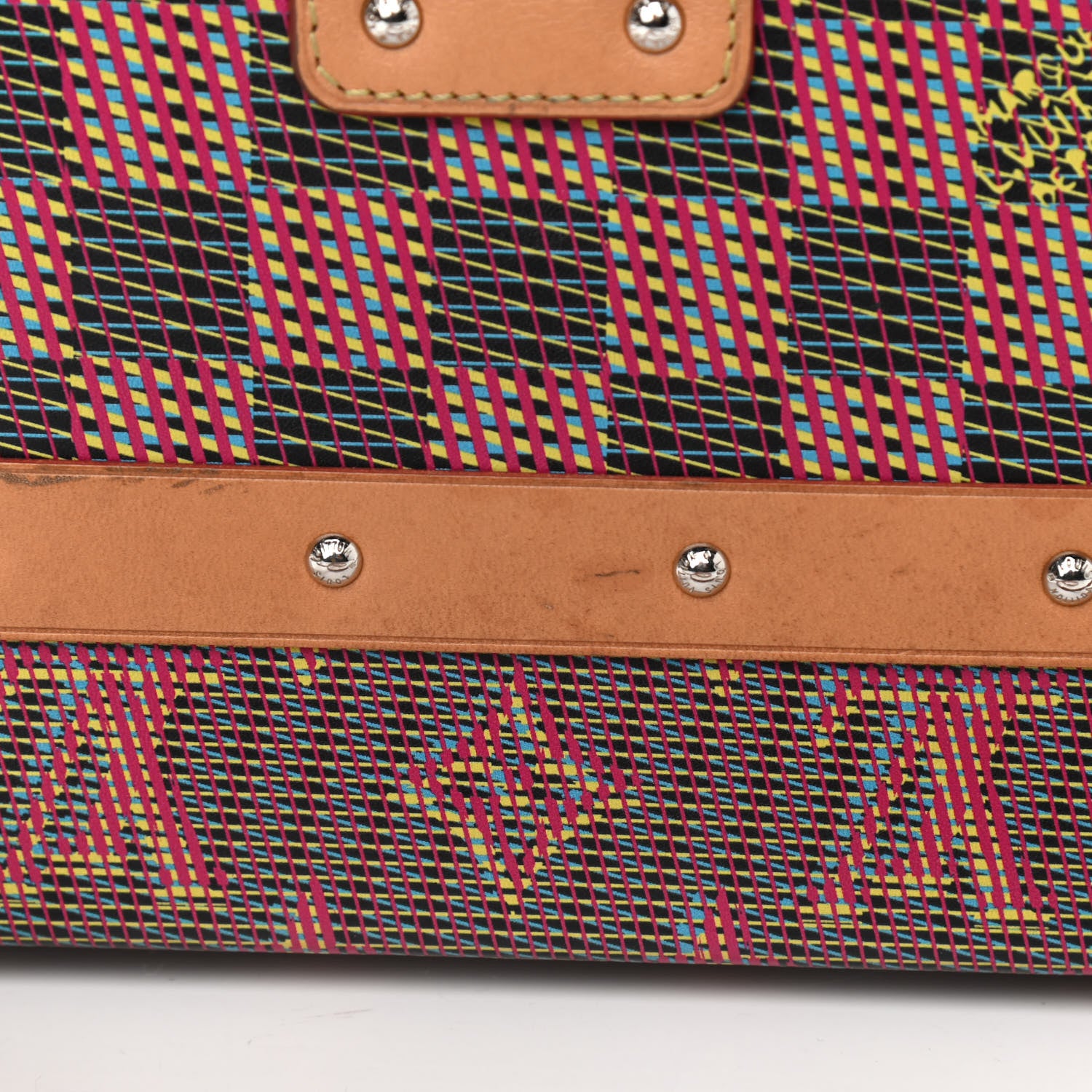 Louis Vuitton Monogram LV Pop Petite Malle Rose 13 of 15