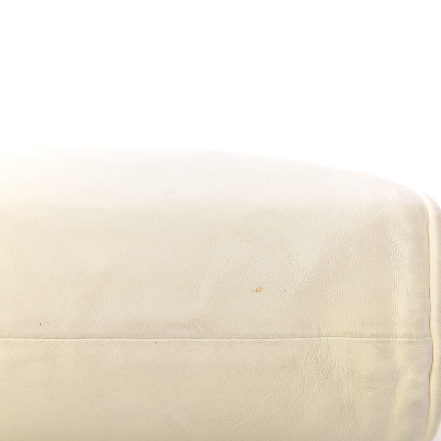 Lambskin Medium Ultimate Soft Tote Ivory