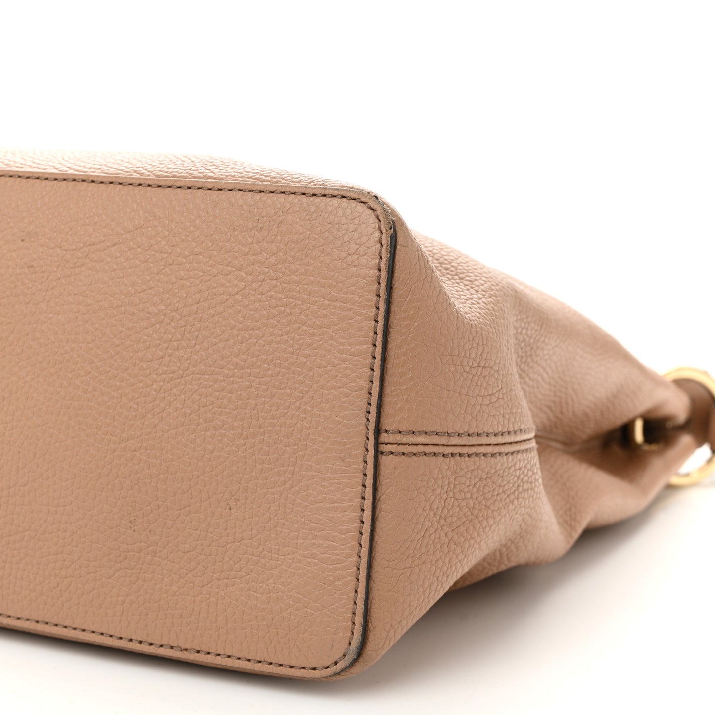 Pebbled Calfskin Large Soho Hobo Camelia