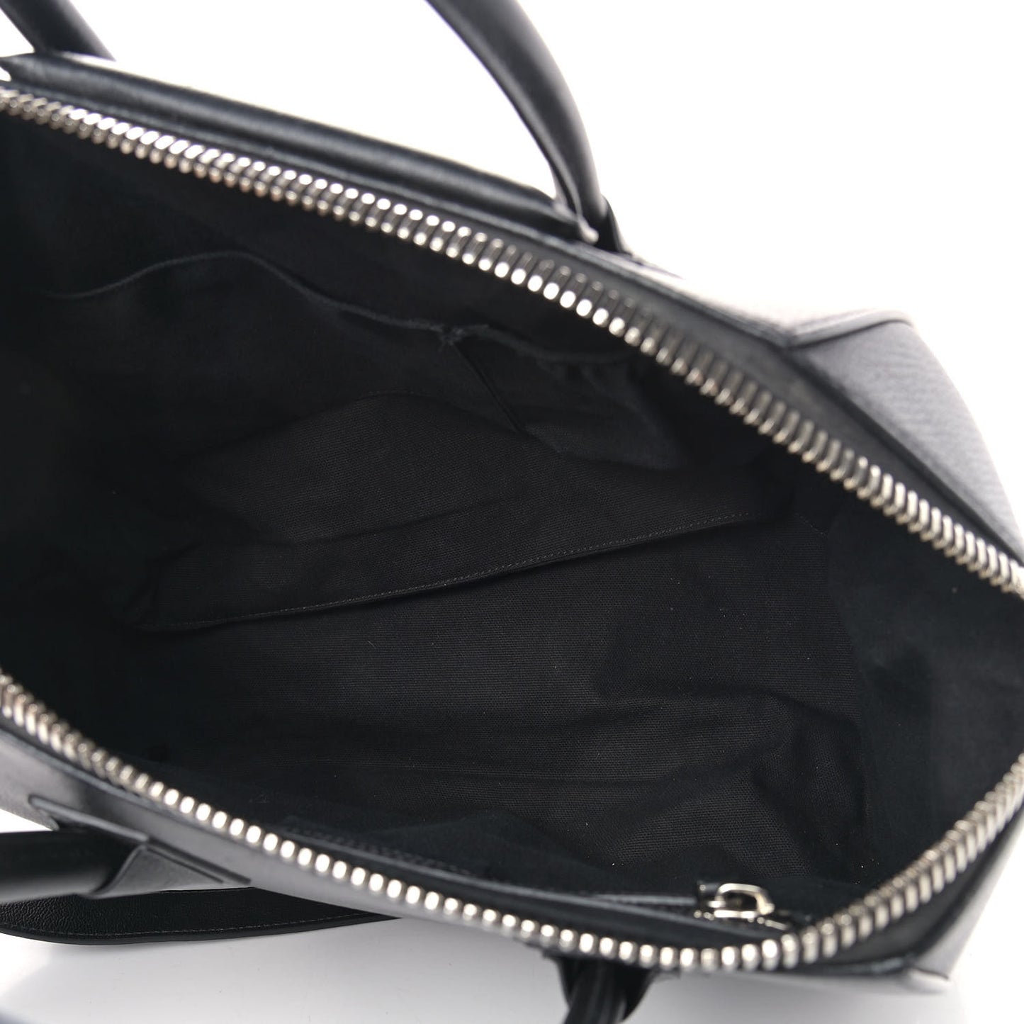 Sugar Goatskin Medium Antigona Black