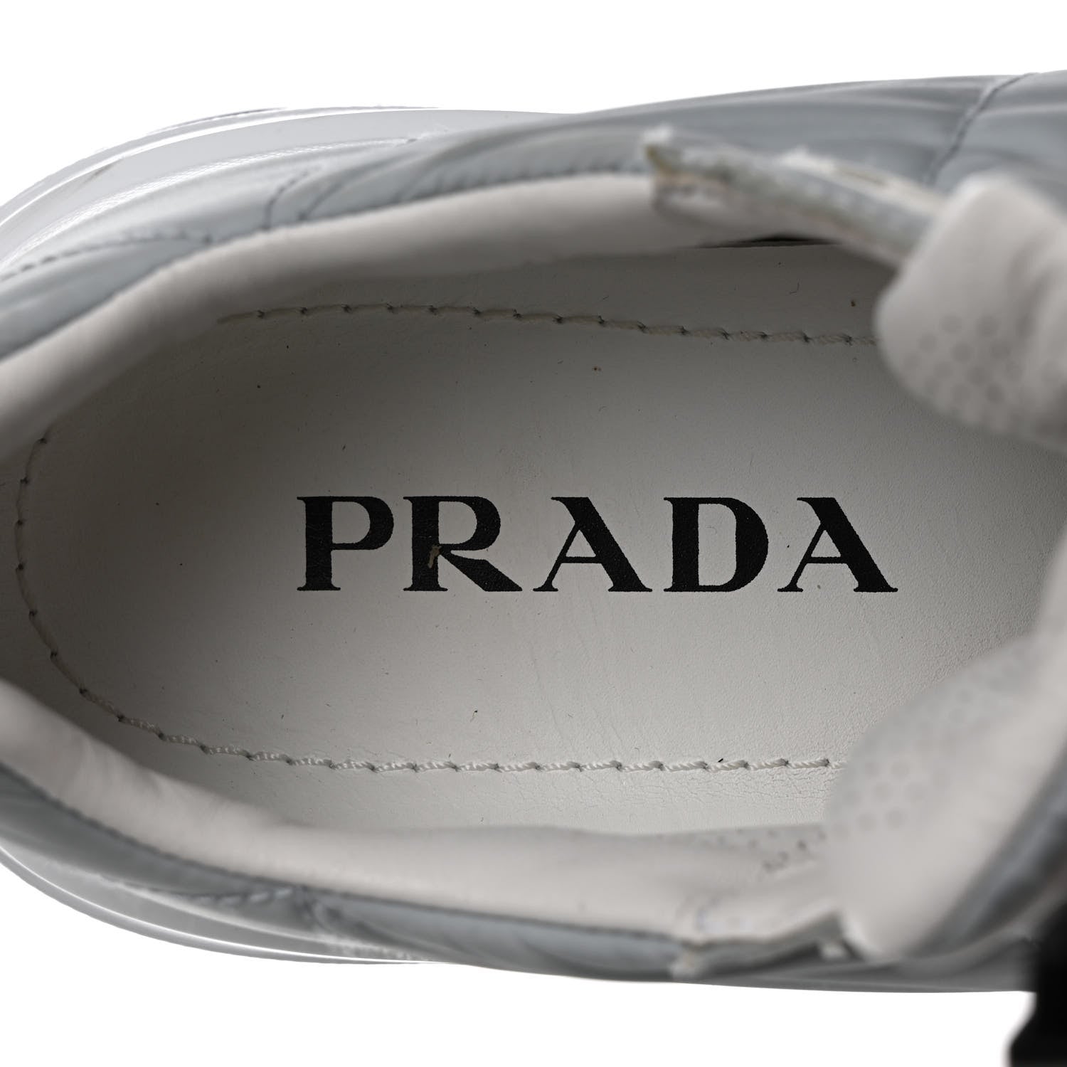 Prada Re-Nylon Piuma Metal Triangle Logo Quilted 45mm Sneakers 37.5 Fiordaliso 7 of 8