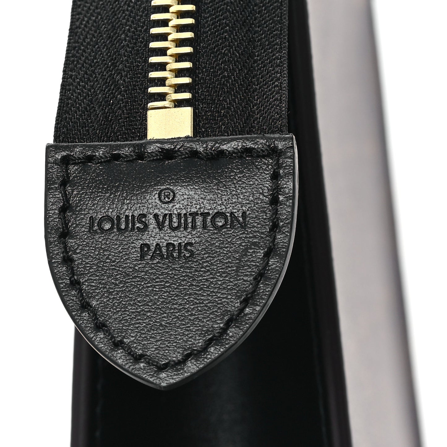 Monogram Poche Toilette NM