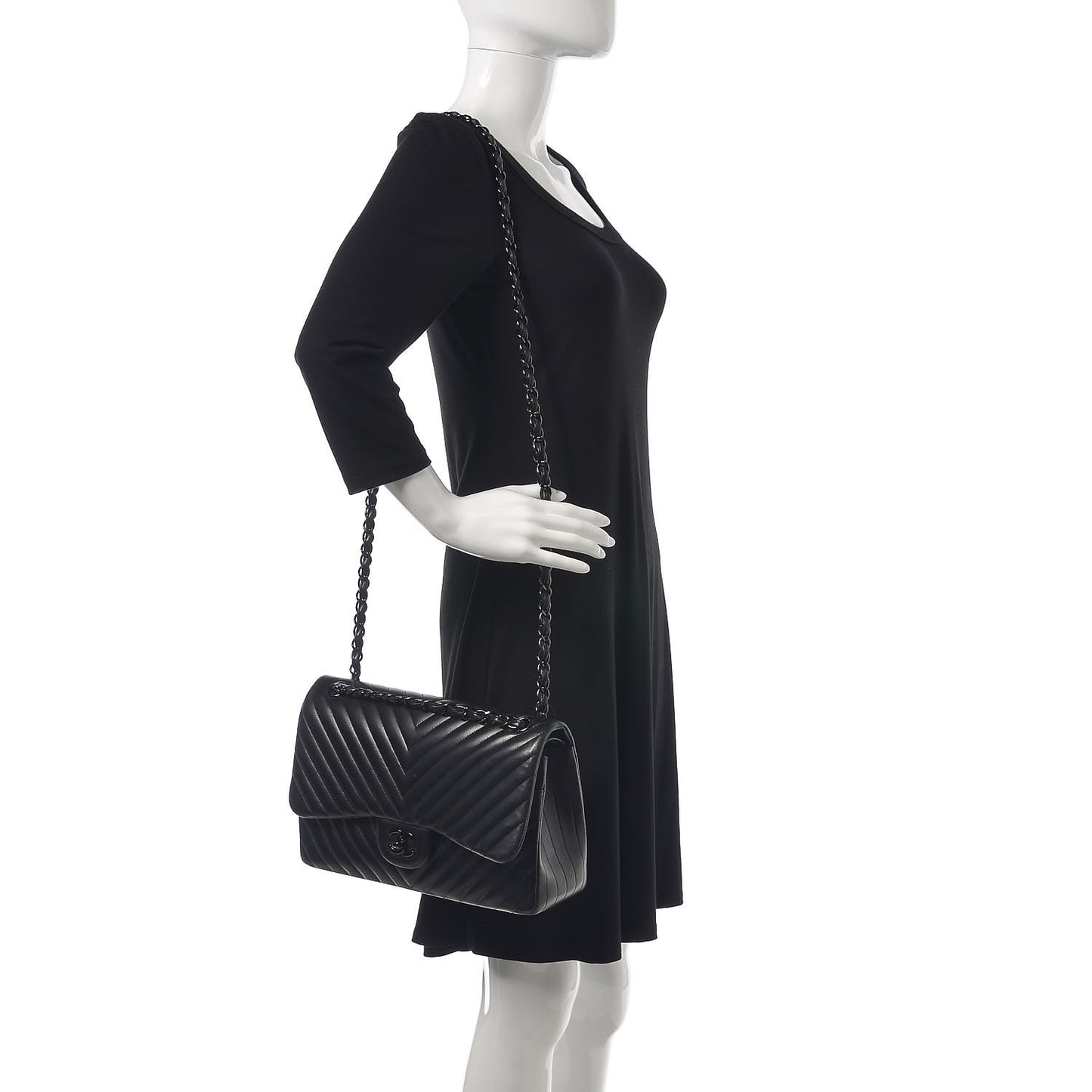 Lambskin Chevron Quilted Jumbo Double Flap So Black