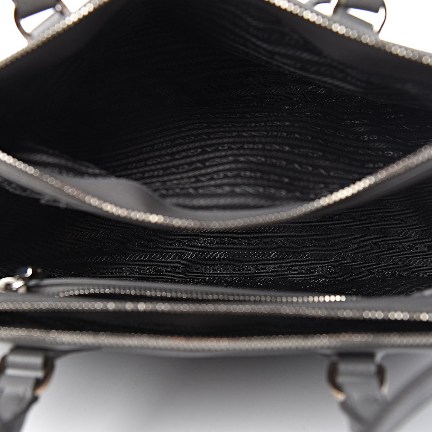 Saffiano Small Galleria Double Zip Tote Marmo