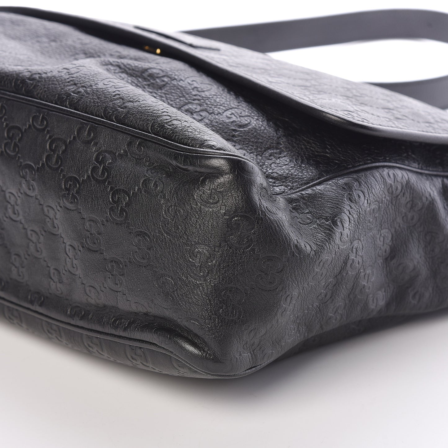 Guccissima Medium Flap Messenger Bag Black