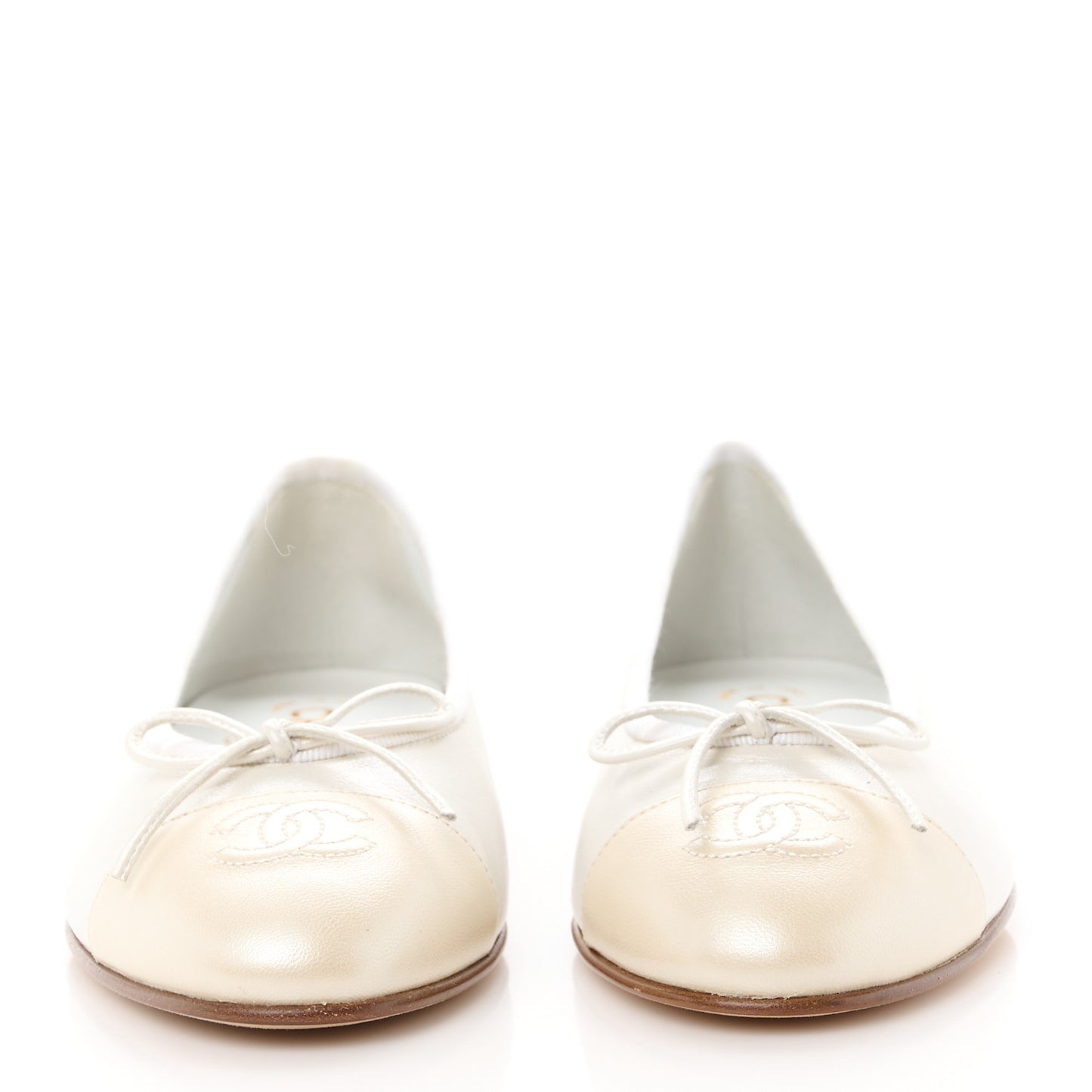 Iridescent Lambskin Cap Toe CC Ballerina Flats 37.5 White