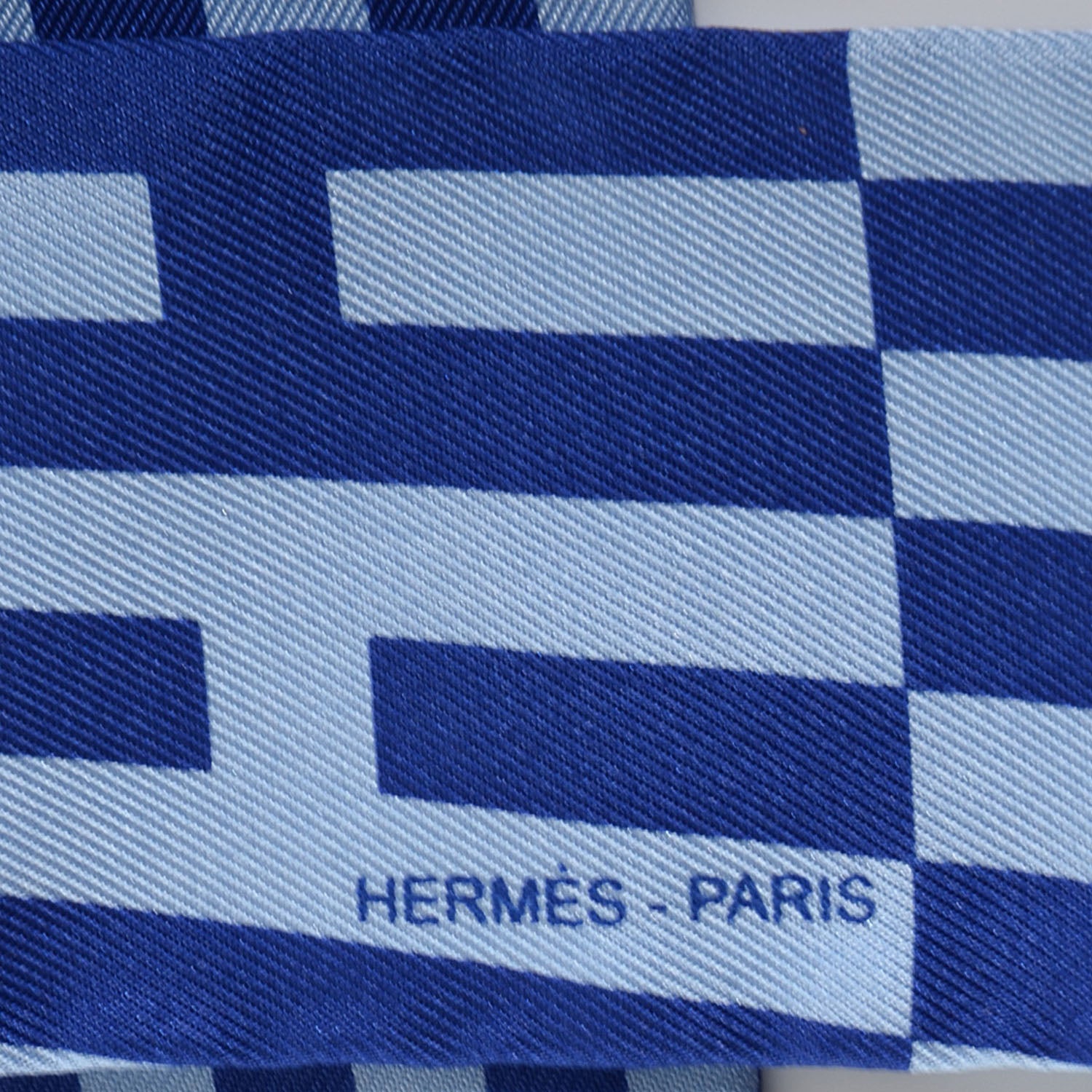 Hermes Silk Op'H Twilly Indigo Ciel 4 of 6