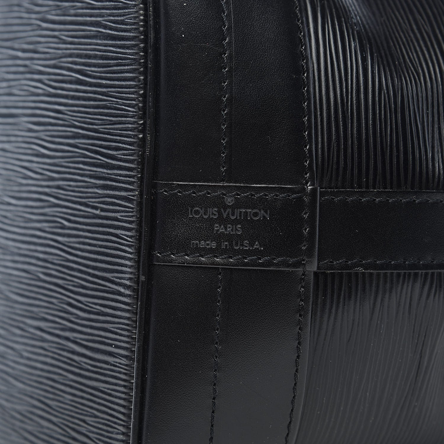 Louis Vuitton Epi Noe Black 6 of 11