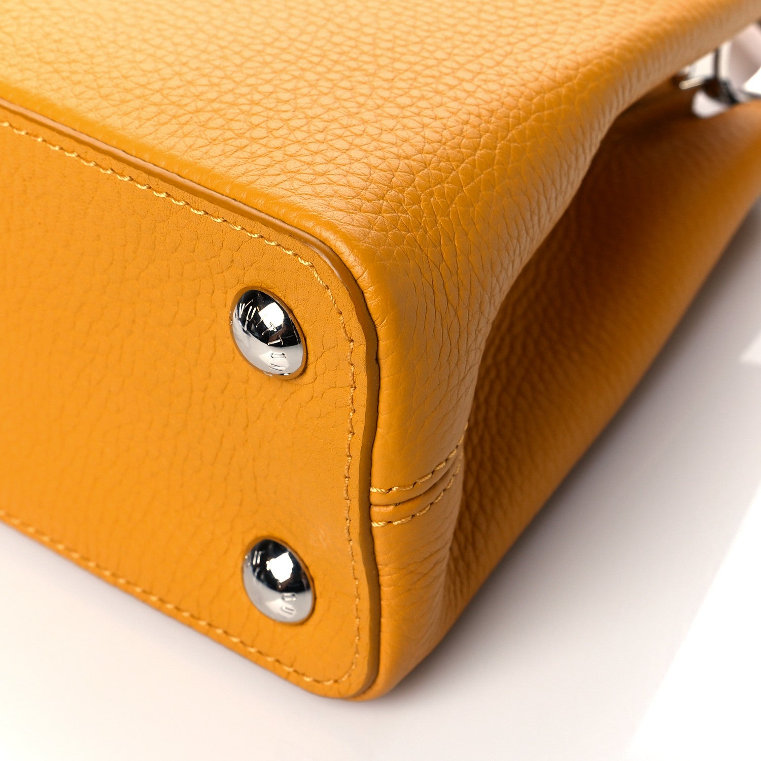 Louis Vuitton Taurillon Capucines BB Tournesol 8 of 8