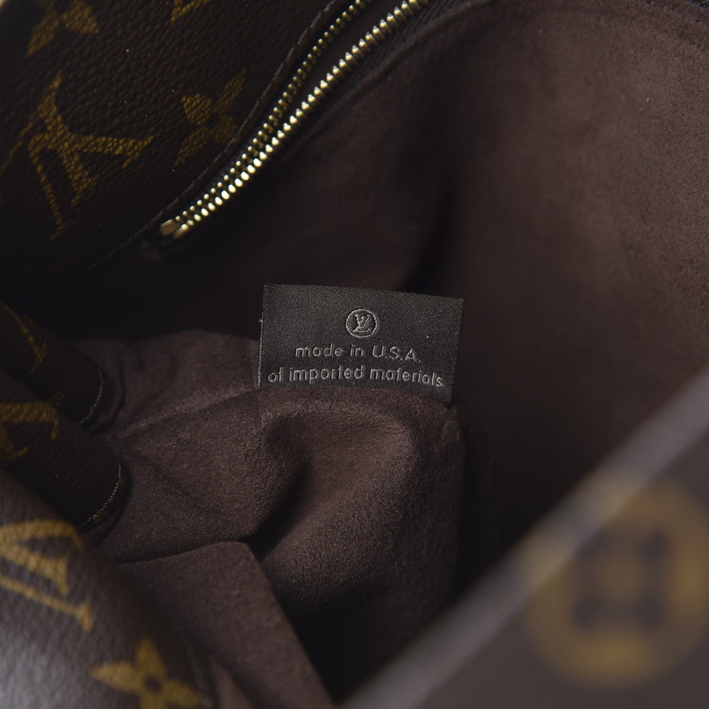 Monogram Metis