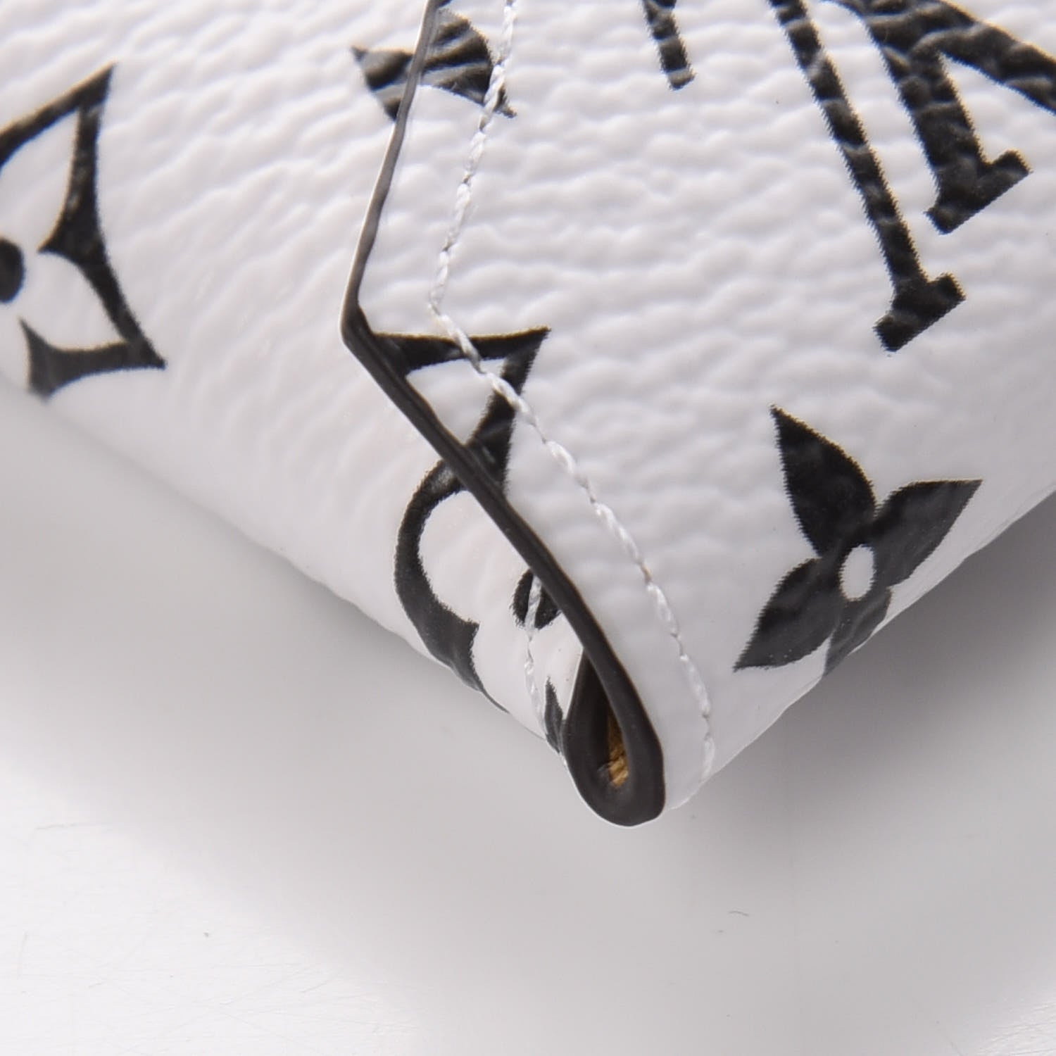 Louis Vuitton Monogram Giant Small Kirigami Pochette Insert White 7 of 11