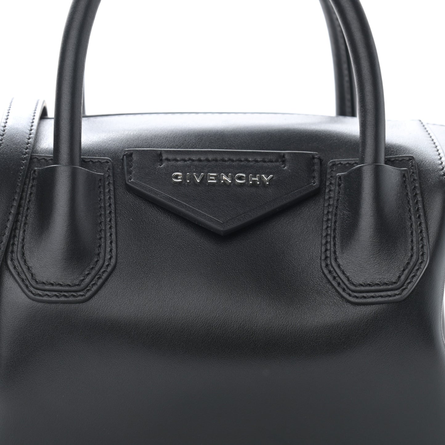 Smooth Calfskin Small Soft Antigona Black