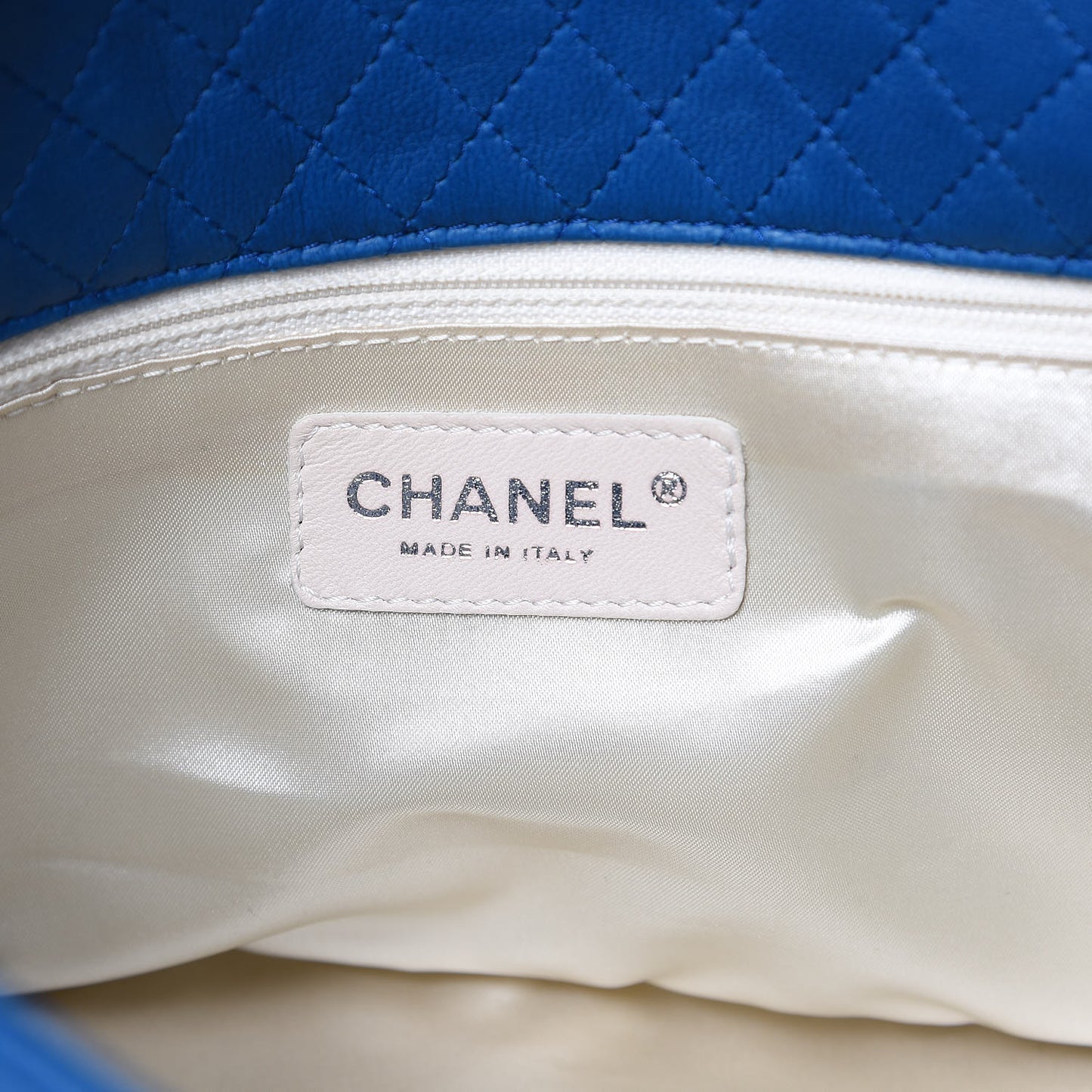 Lambskin Soft and Chain Large Flap Blue