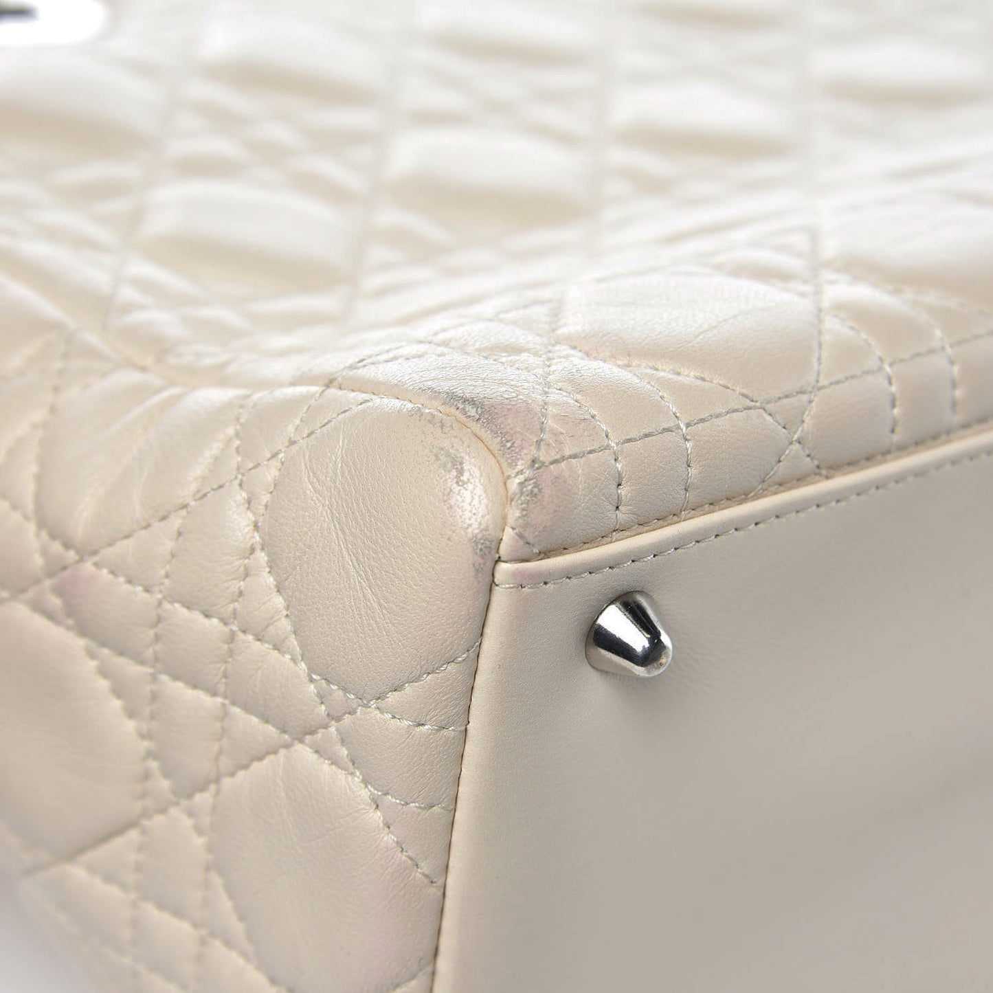 Lambskin Cannage Medium Lady Dior White
