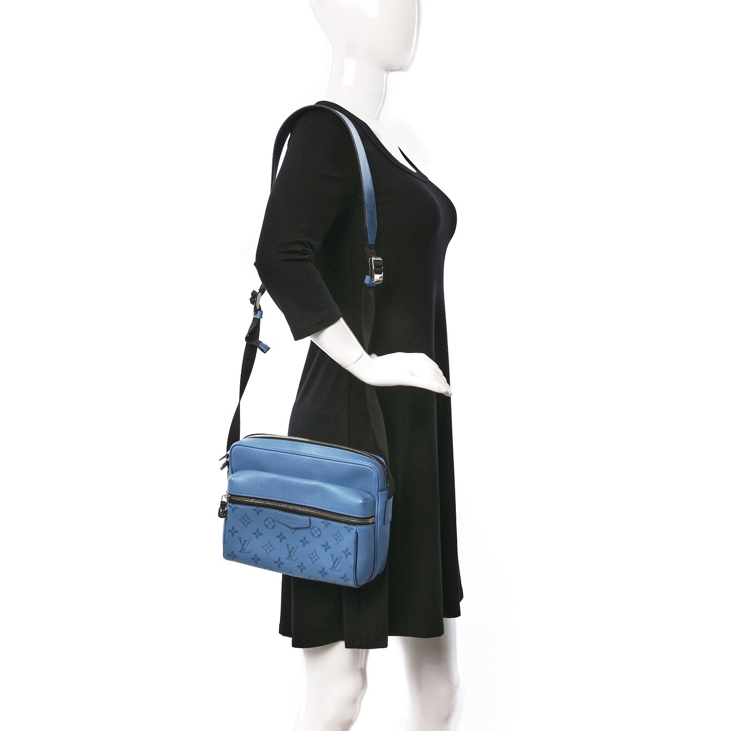 Taigarama Outdoor Messenger Denim