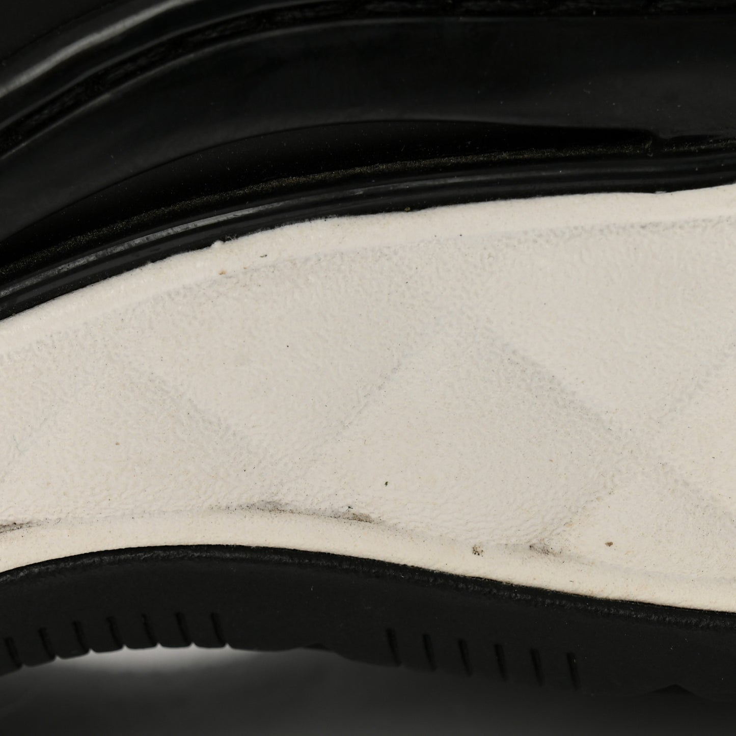 Velvet Calfskin Mixed Fibers CC Sneakers 40 Black