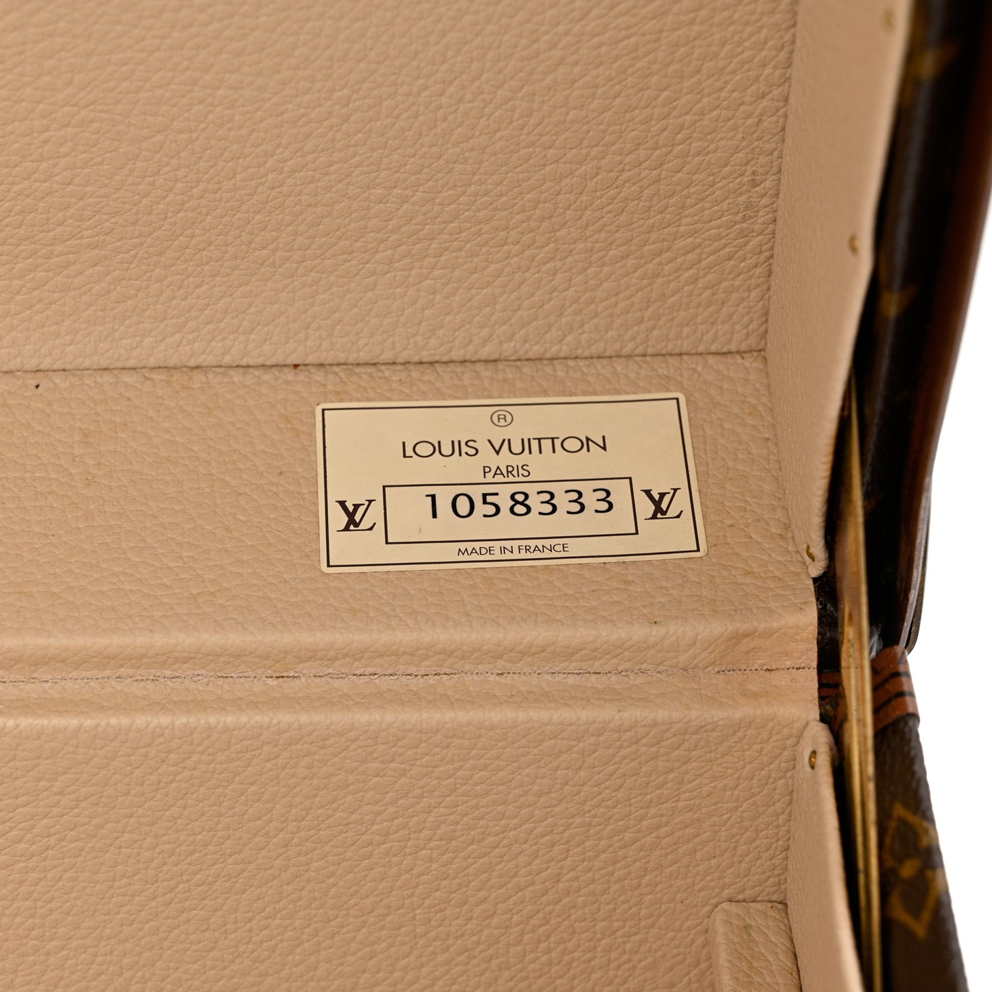 Monogram Alzer 60