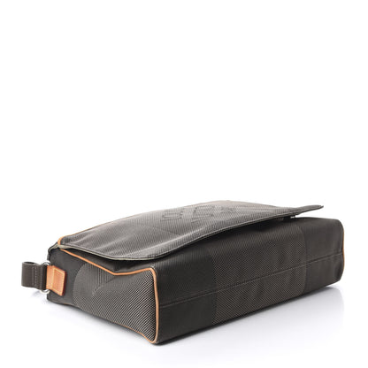 Louis Vuitton Damier Geant Messenger Bag Sable 4 of 11