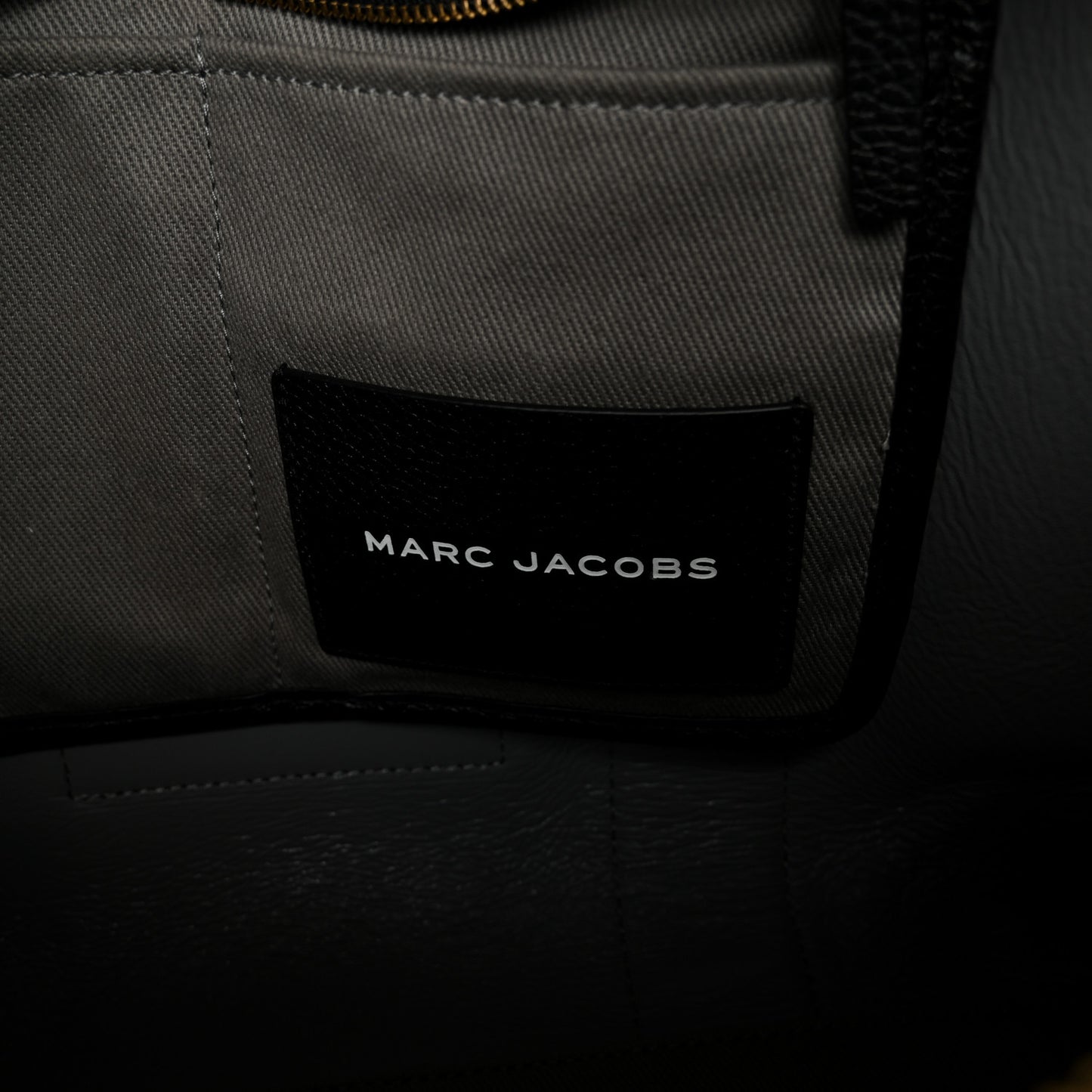 Grained Calfskin Large The Tote Bag Black