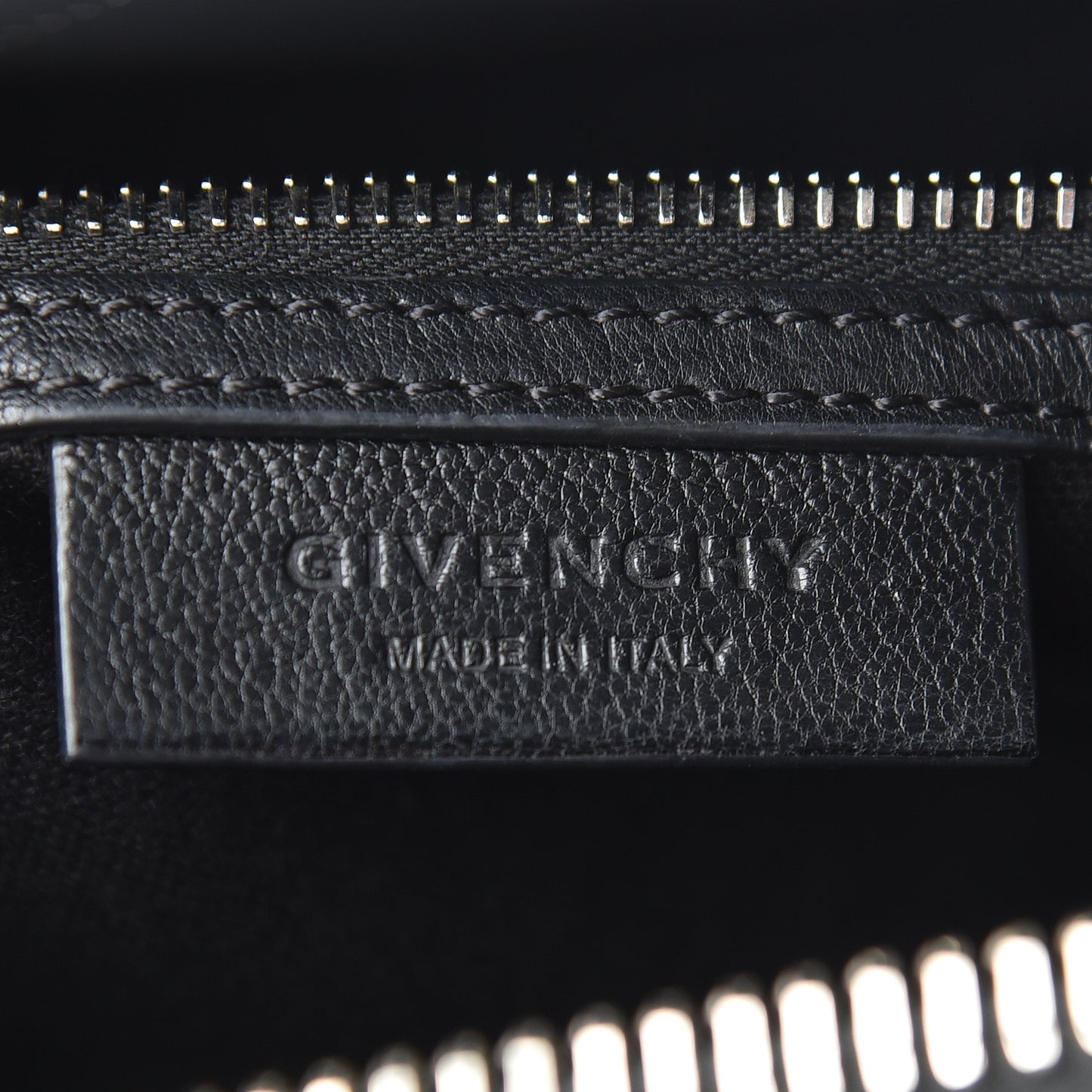 Sugar Goatskin Small Antigona Black