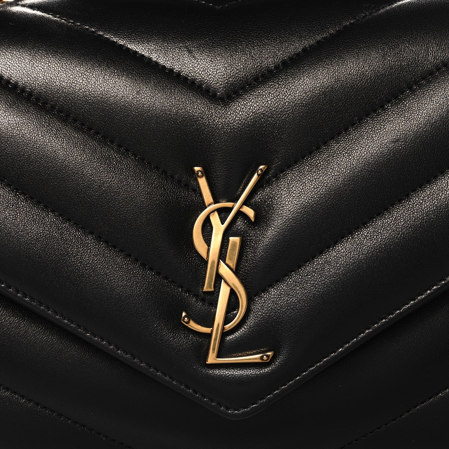 Lambskin Chevron Quilted Medium Loulou Black