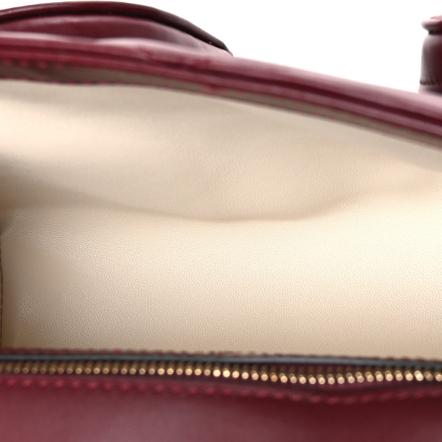 Calfskin Matelasse Small GG Marmont Multi Pocket Shoulder Bag Rosso Ancora