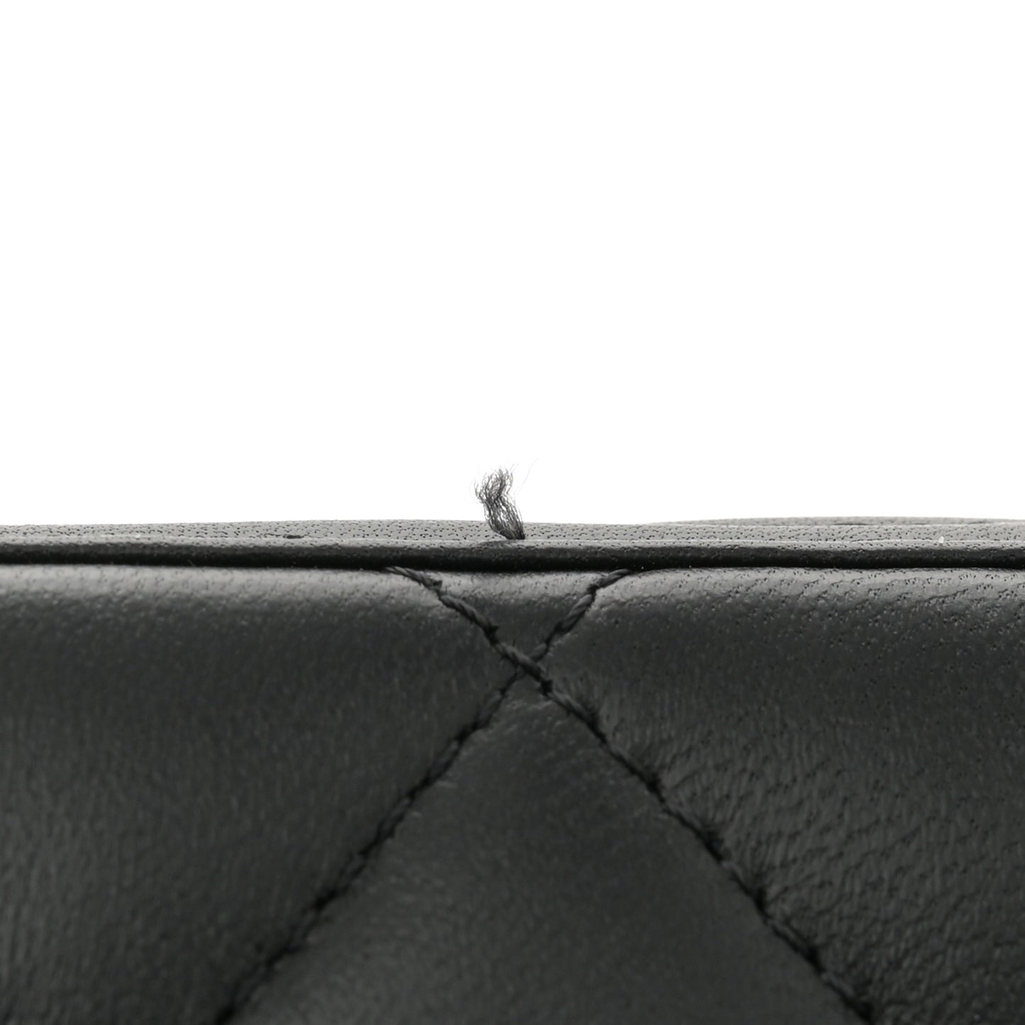 Lambskin Quilted Enamel CC Pearl Crush Small Vanity Case With Chain Black