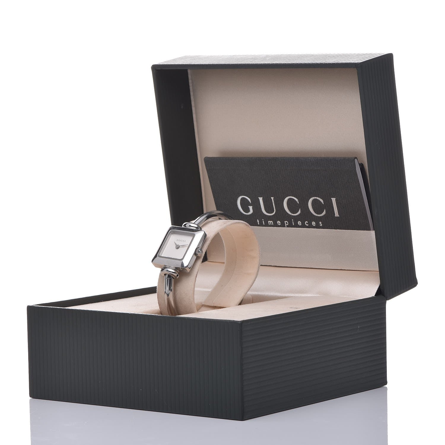 Gucci Stainless Steel 19mm 1900L Quartz Watch 6 of 12