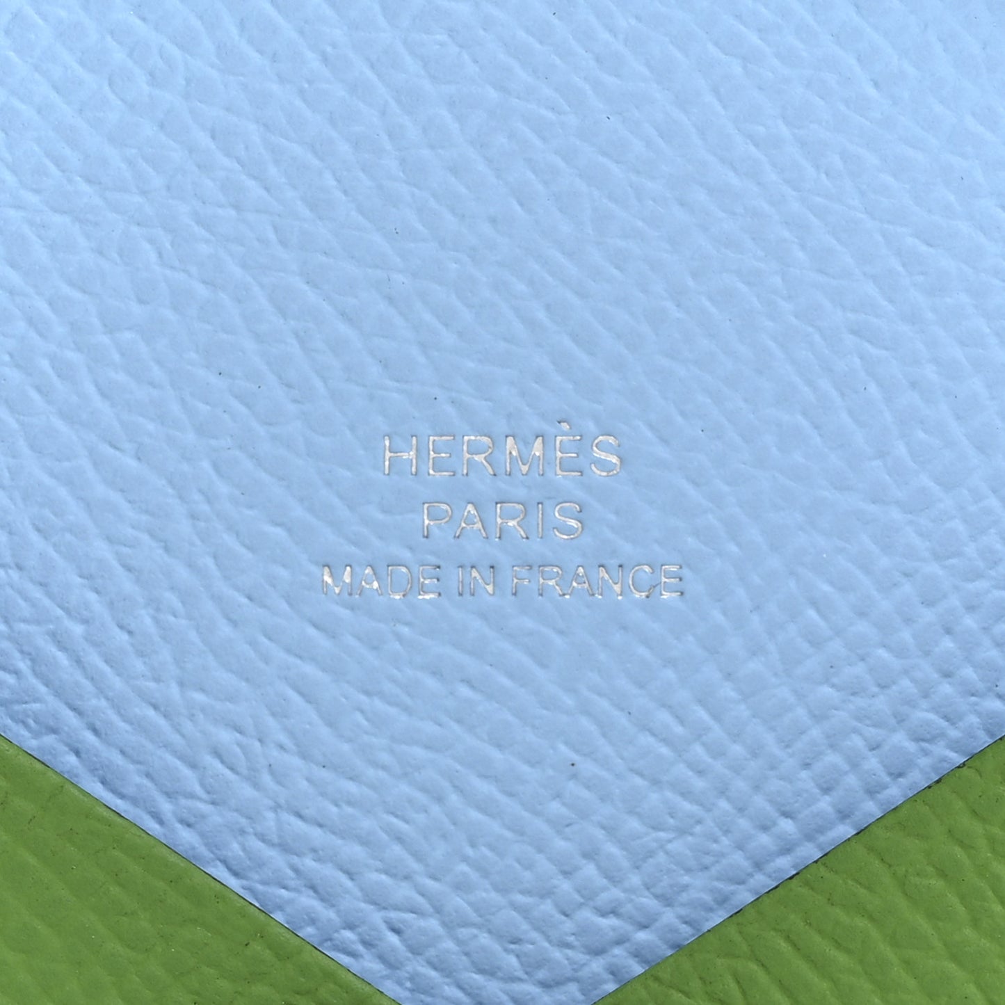 Epsom Verso Calvi Card Case Vert Yucca Celeste
