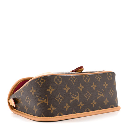 Louis Vuitton Monogram Diane 4 of 12