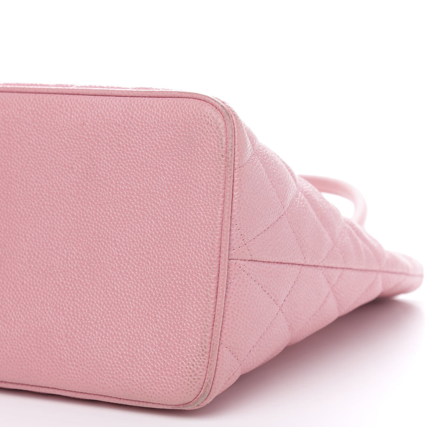 Caviar Quilted Medallion Tote Light Pink