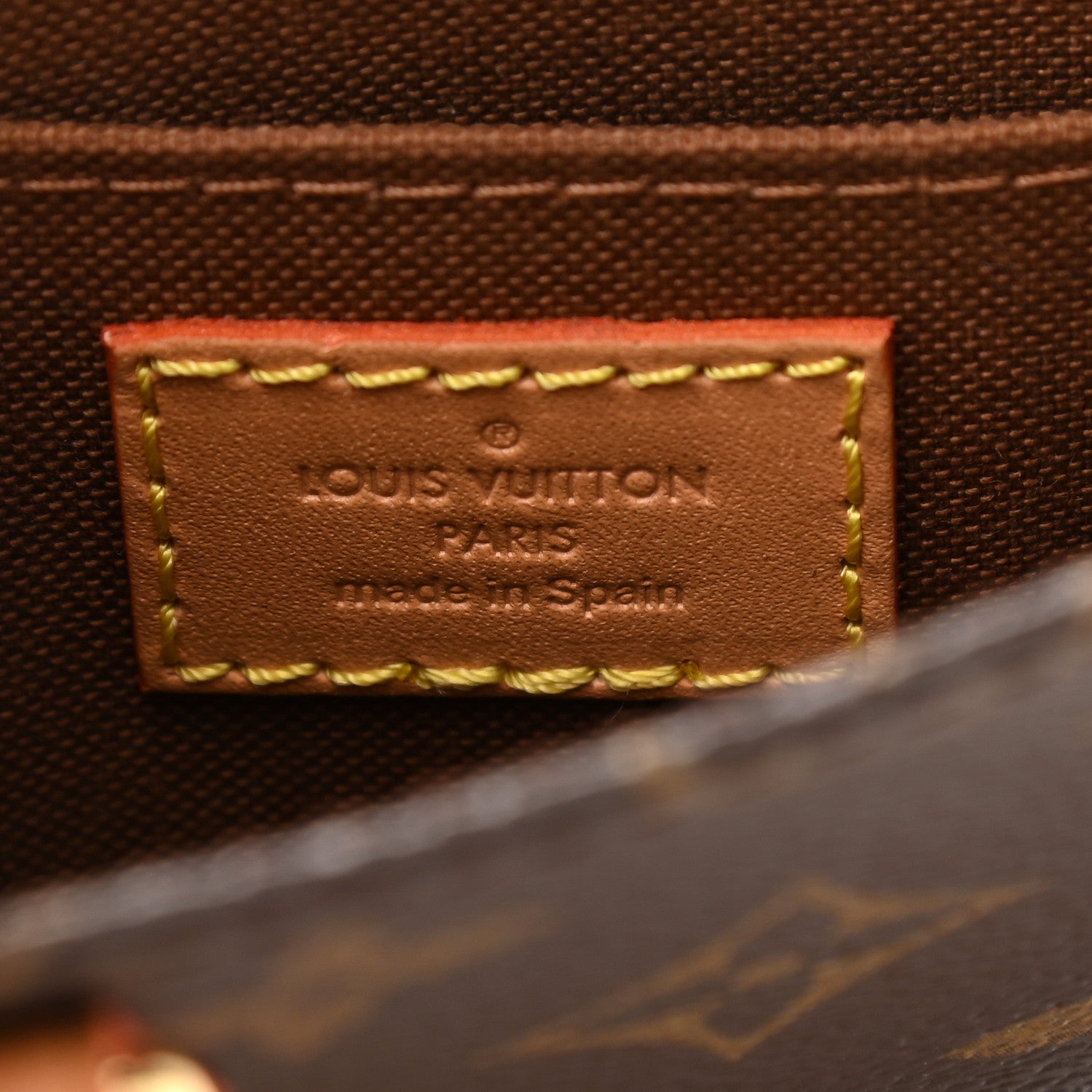 Louis Vuitton Monogram Petit Sac Plat 6 of 8