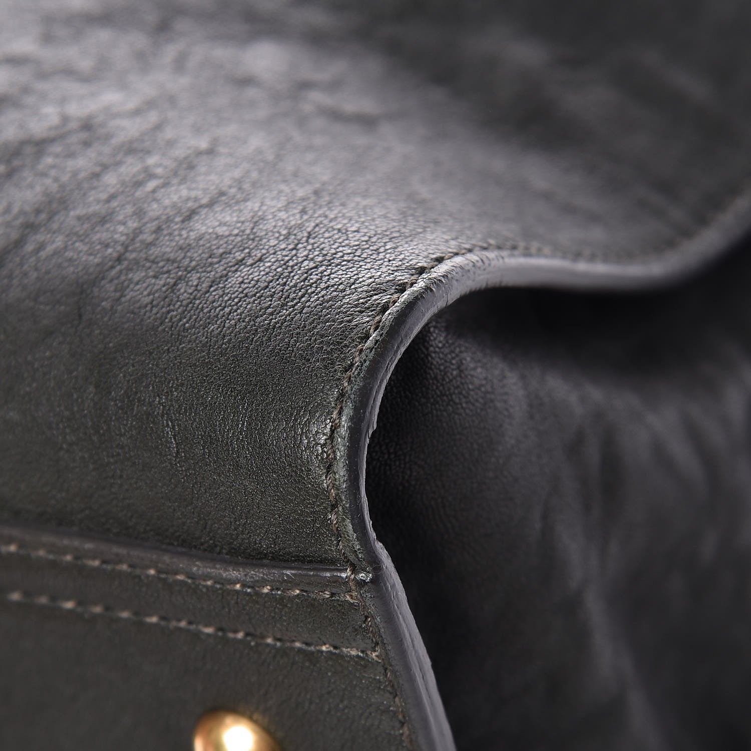Saint Laurent Sheepskin Medium Cabas ChYc Black 10 of 14