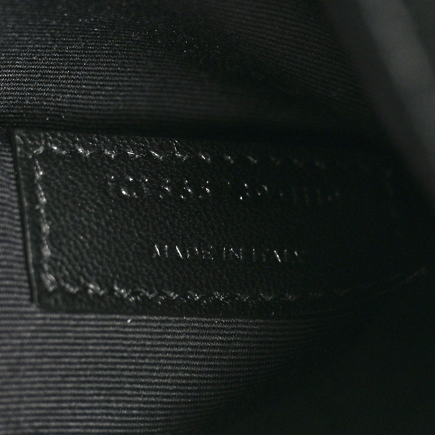 Saint Laurent Grain De Poudre Uptown Pouch Black 7 of 8