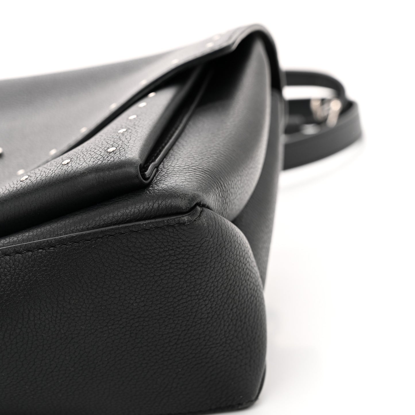 Soft Calfskin My Lockme Studs Black