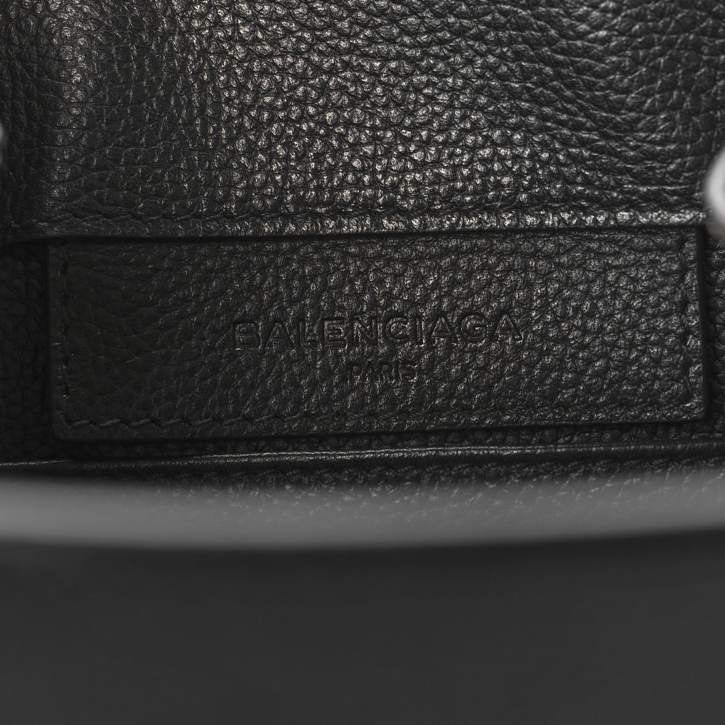 Grained Calfskin Papier Mini A4 Zip Around Tote Black