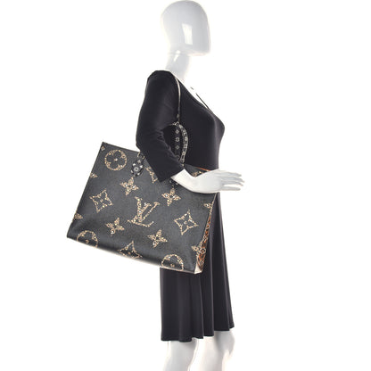 Louis Vuitton Monogram Giant Jungle Onthego GM Black 3 of 12