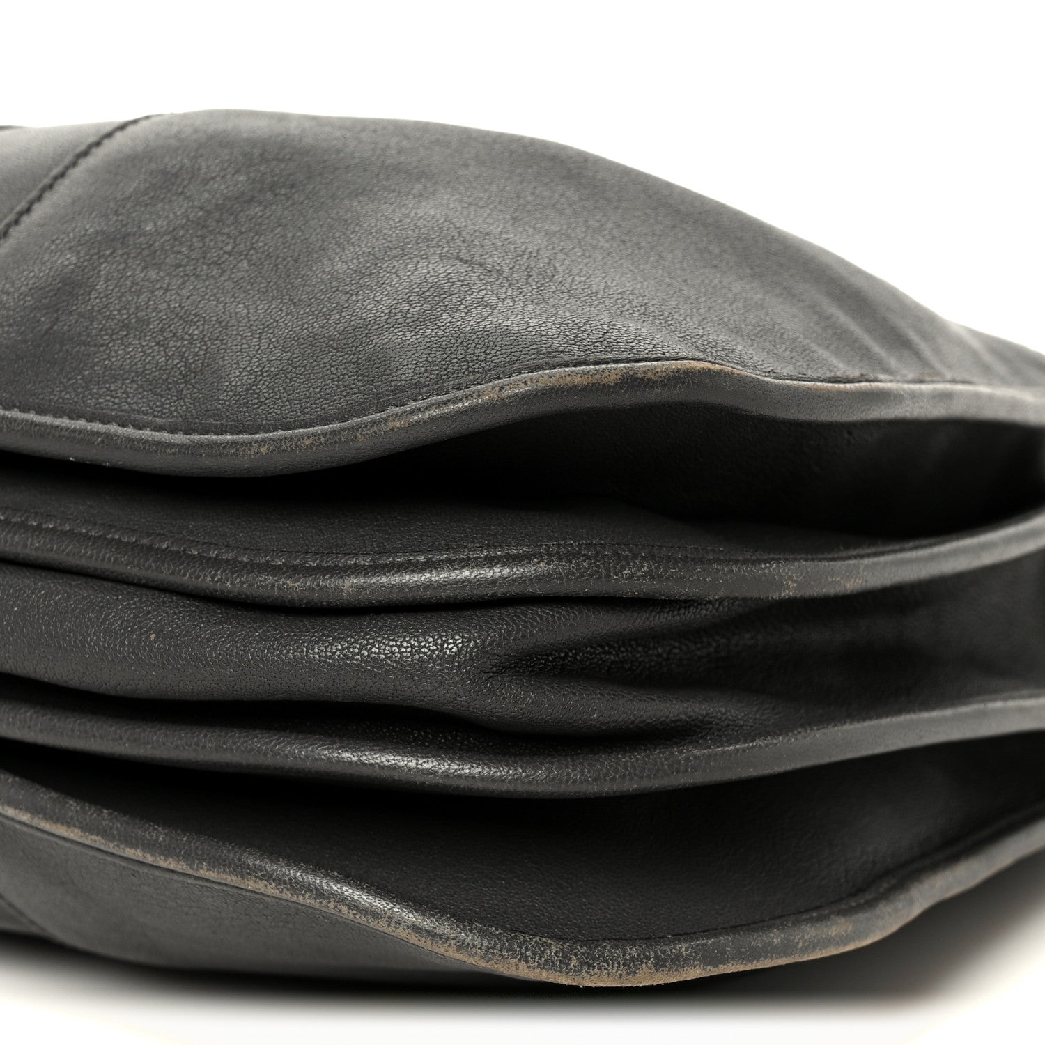 Saint Laurent Sheepskin Medium Chyc Shoulder Bag Grey 10 of 14