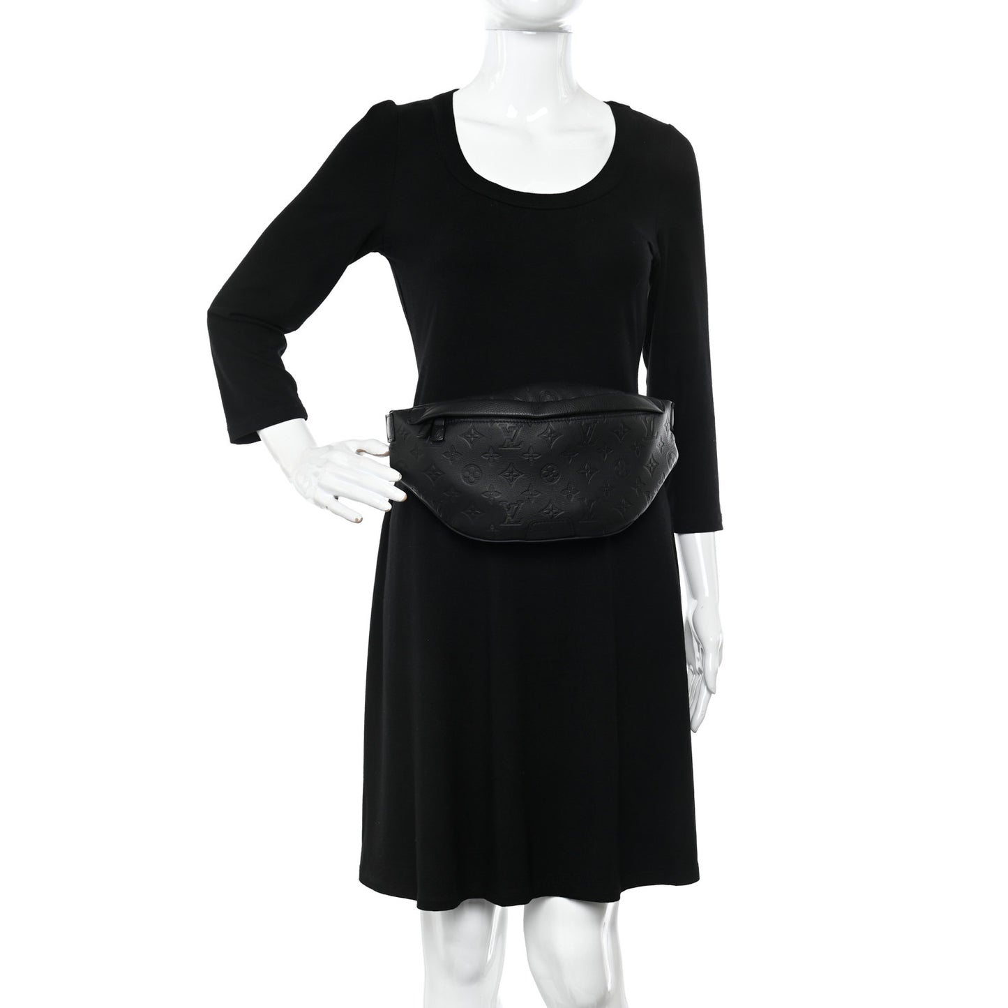 Calfskin Monogram Shadow Discovery Bumbag Black