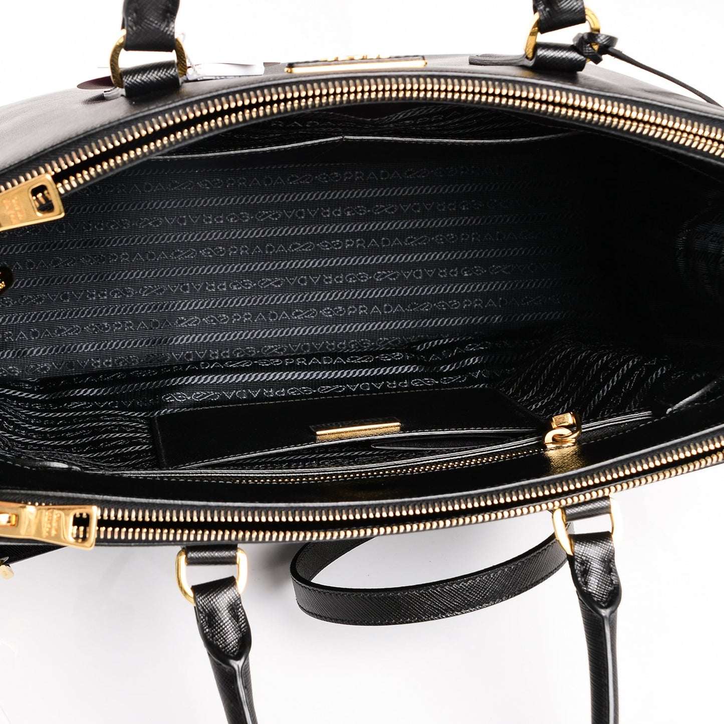 Saffiano Medium Galleria Double Zip Tote Black